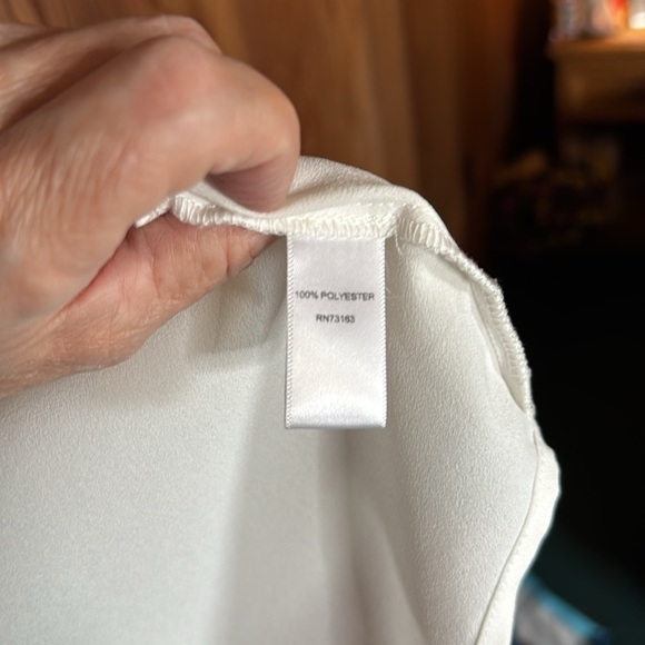 Spense Cream Roll-Tab Sleeve Blouse – Women’s Size Large - Picture 6 of 6